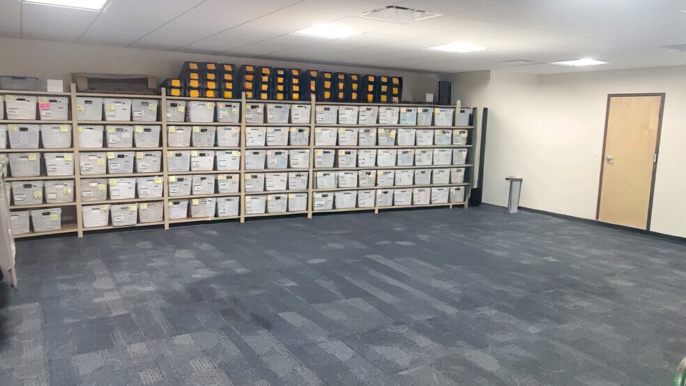 More Photos Of 2421 Production Dr, Indianapolis Office For Lease