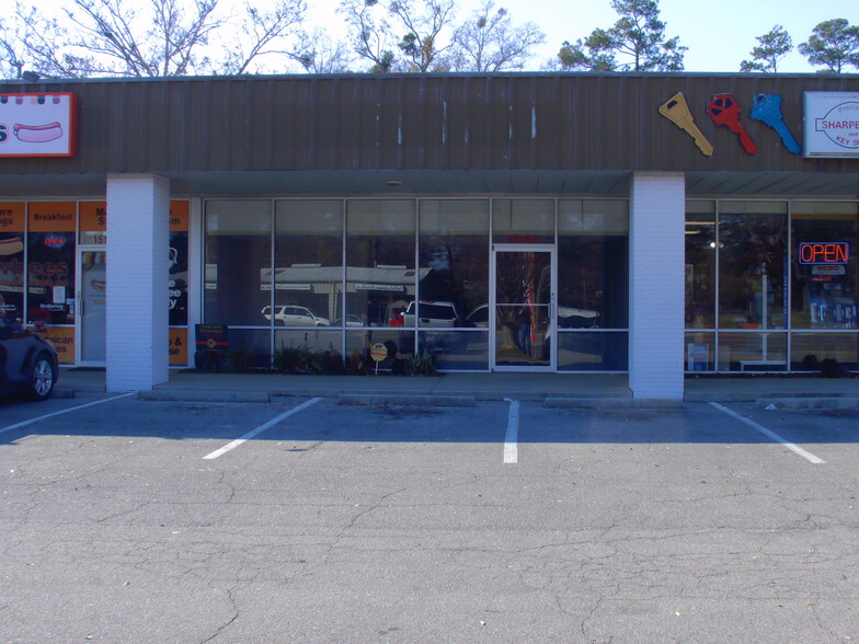 More Photos Of 1510-1520 Capital Cir SE, Tallahassee Unknown For Lease