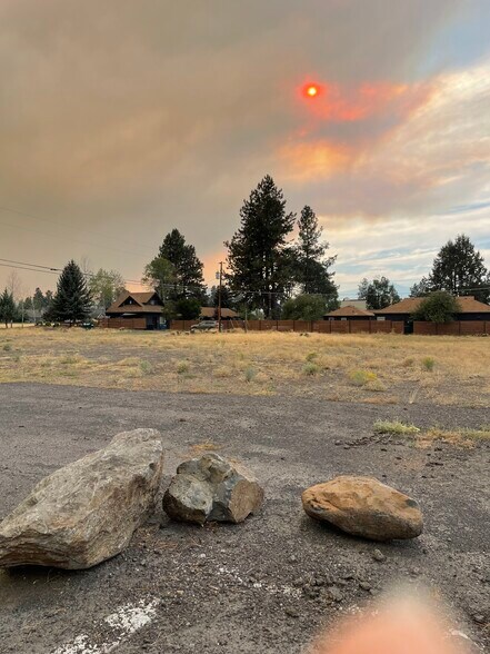 More Photos Of 471 W Cascade Ave, Sisters Land For Sale