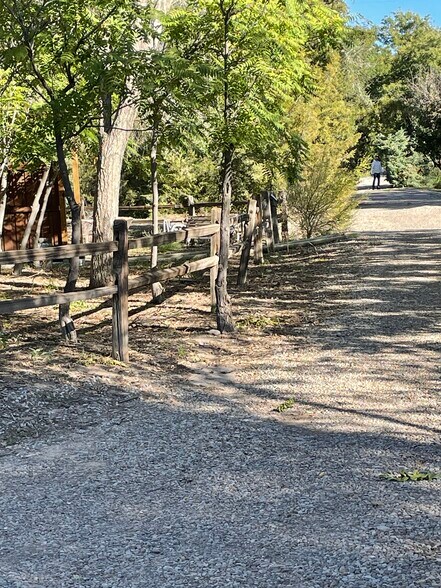 More Photos Of 1804 E College Blvd, Roswell General Retail For Sale