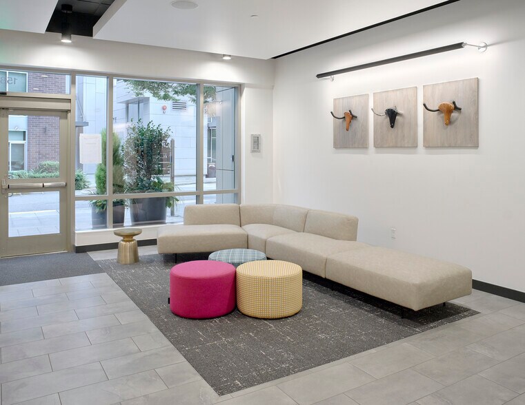 More Photos Of 15809 Bear Creek Pky NE, Redmond Office For Sale