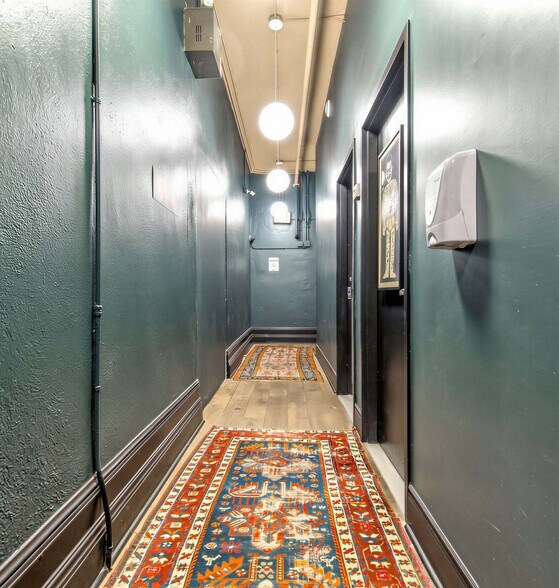 More Photos Of 761 Queen St W, Toronto General Retail For Sale