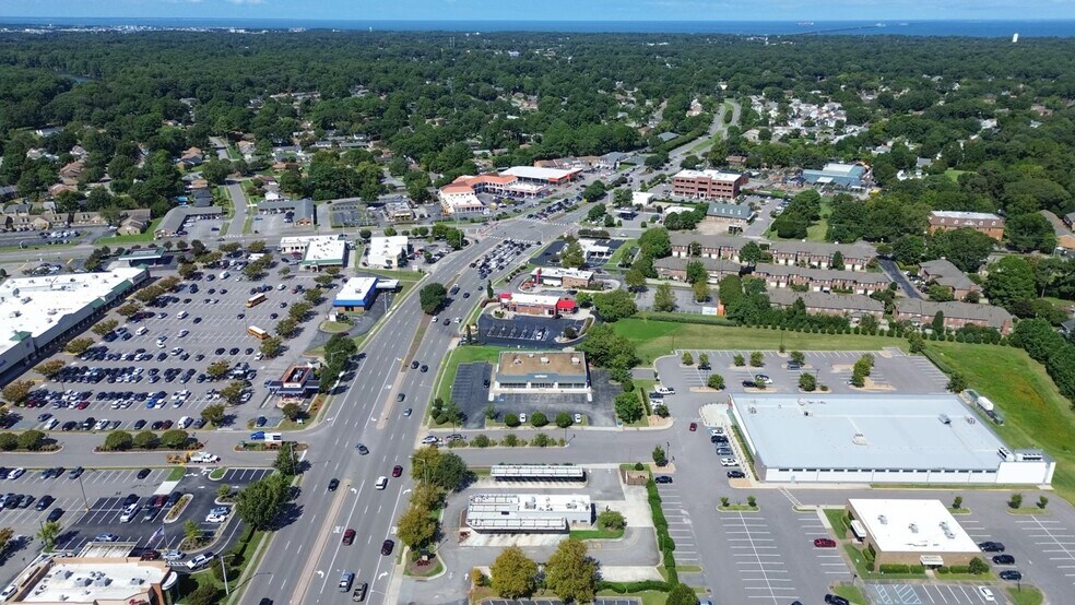 More Photos Of 1014 Independence Blvd, Virginia Beach Fast Food For Lease