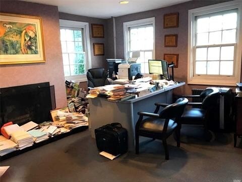 More Photos Of 18 Main St, Roslyn Office For Sale