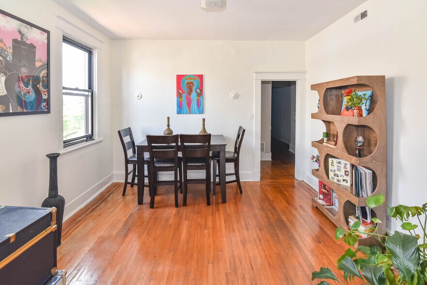 More Photos Of 2107-2111 Park Ave, Baltimore Apartments For Sale