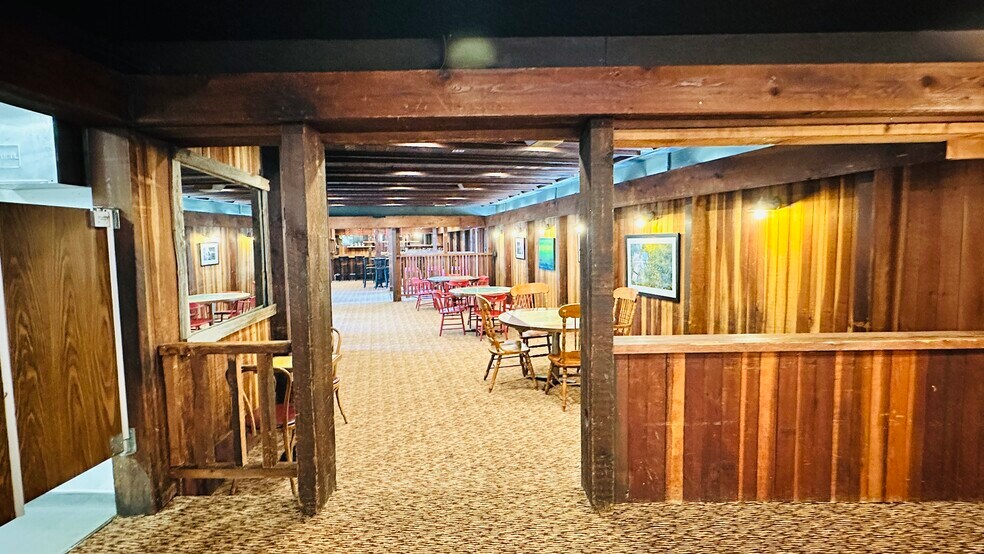 More Photos Of 54905 N Circle Dr, Idyllwild-Pine Cove Restaurant For Lease