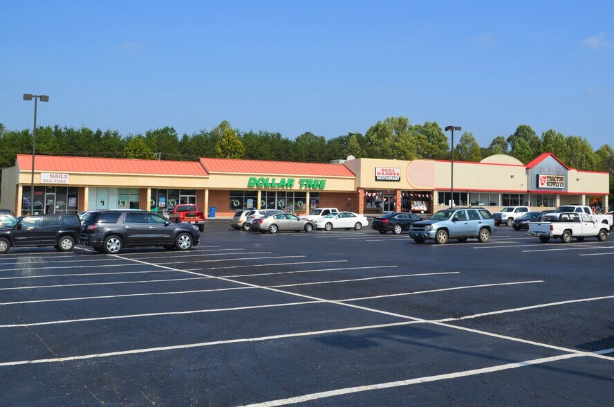 More Photos Of Us 460 @ US 460 Near SR 24, Appomattox Unknown For Lease