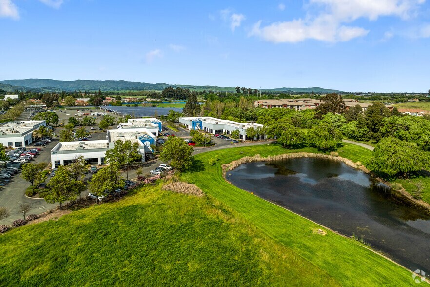 More Photos Of 435 Executive Court North, Fairfield Light Distribution For Sale