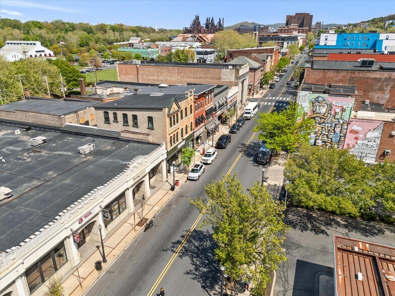 More Photos Of 13-15 E 3rd St, Bethlehem Restaurant For Sale