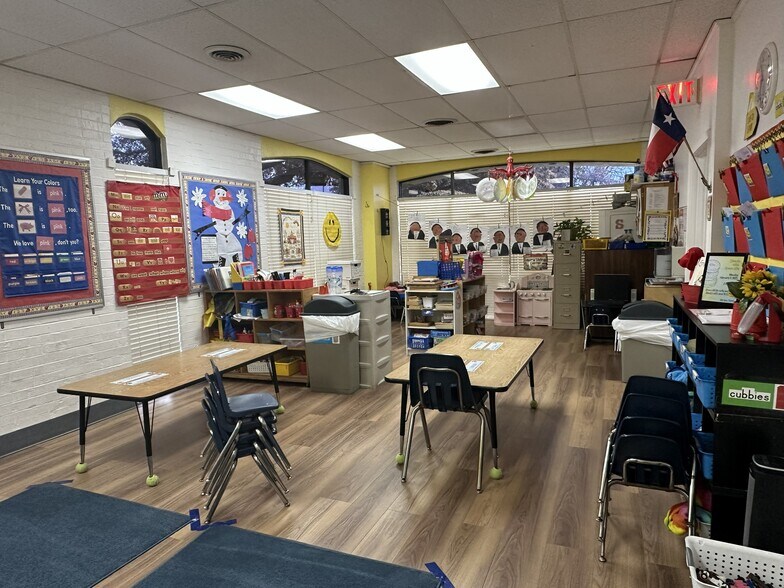 More Photos Of 1075 Executive Dr E, Richardson Daycare Center For Sale