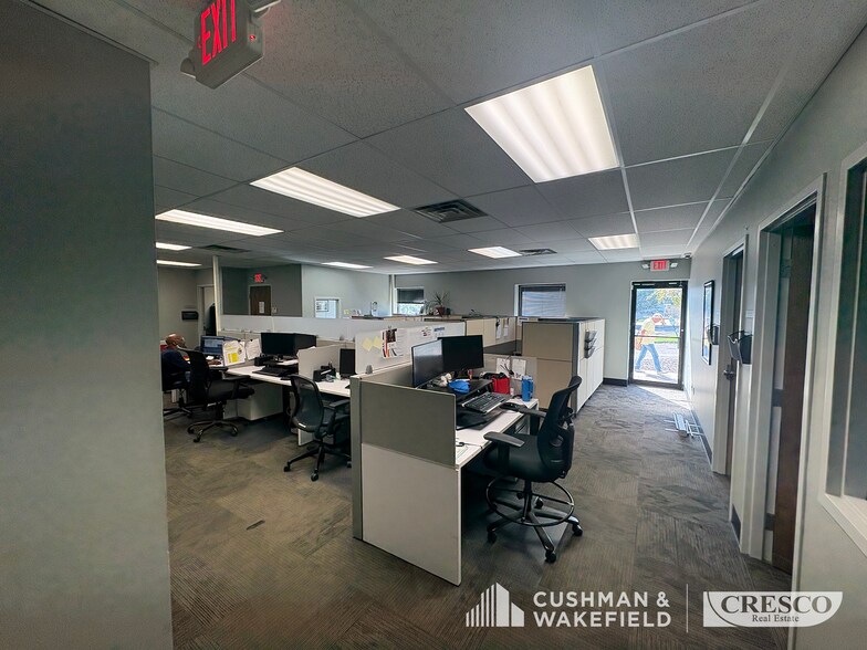 More Photos Of 4299 Cranwood Pky, Warrensville Heights Warehouse For Sale