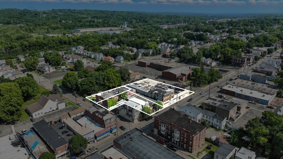 More Photos Of 6105-6117 Vine St, Cincinnati Storefront Retail Residential For Sale