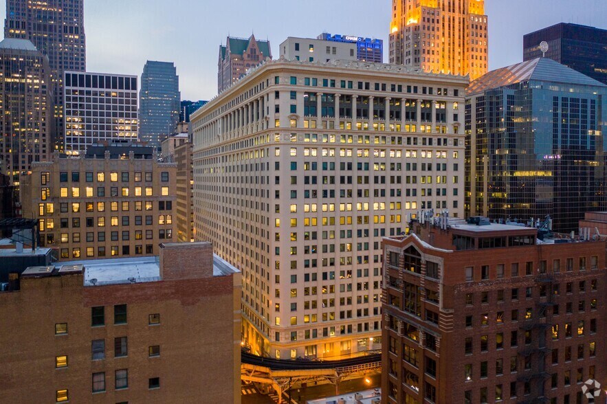 More Photos Of 175 W Jackson Blvd, Chicago Office For Lease