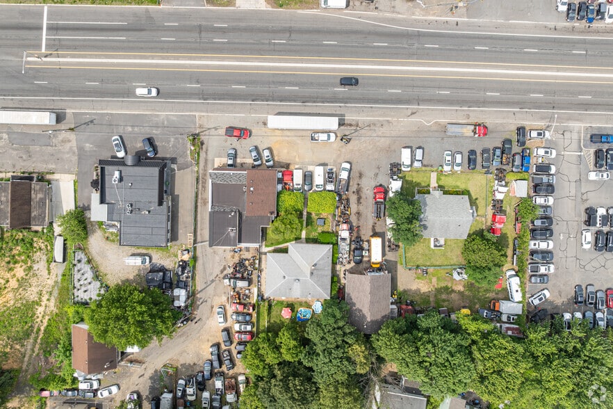 More Photos Of 2070-2078 State Route 35, South Amboy, NJ 08879, South Amboy Auto Repair For Sale