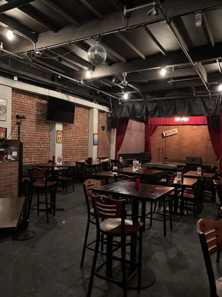 More Photos Of 501-505 Mendocino Ave, Santa Rosa Restaurant For Lease