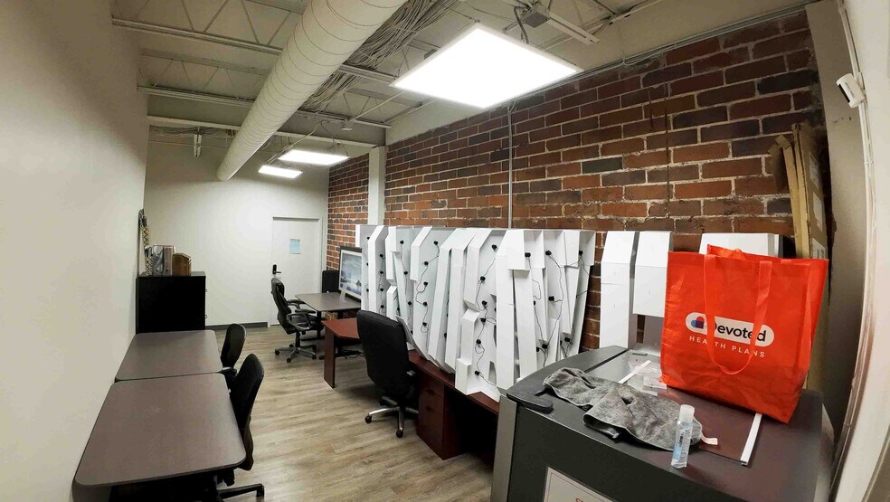 More Photos Of 7490 N 36th St, Pinellas Park Loft Creative Space For Lease