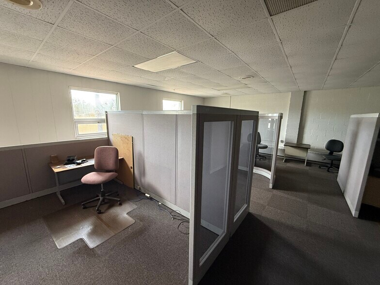 More Photos Of 731 Gratiot Ave, Saginaw Loft Creative Space For Lease