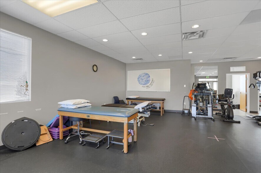 More Photos Of 2224 S Fraser St, Aurora Medical For Sale