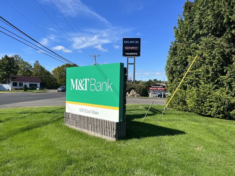 More Photos Of 500 E Main St, Branford Medical For Lease