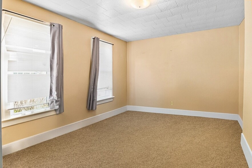 More Photos Of 499 Brown St, Akron Apartments For Sale