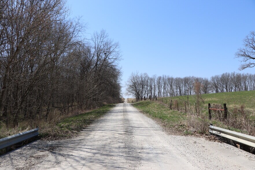 More Photos Of SW Corner Missouri 139 Highway & County Road 150, Hale Land For Sale