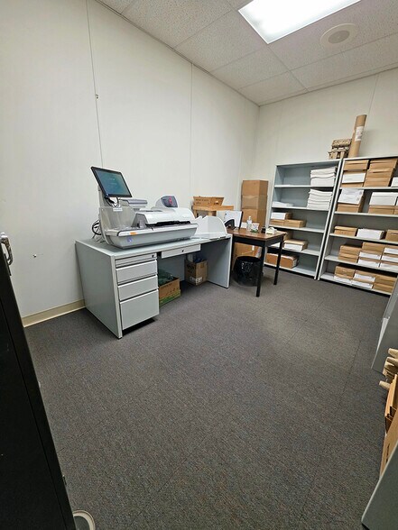 More Photos Of 100 Prushnok Dr, Punxsutawney Office For Sale