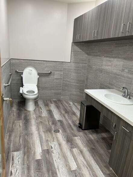 More Photos Of 41680 Ivy St, Murrieta Medical For Sale