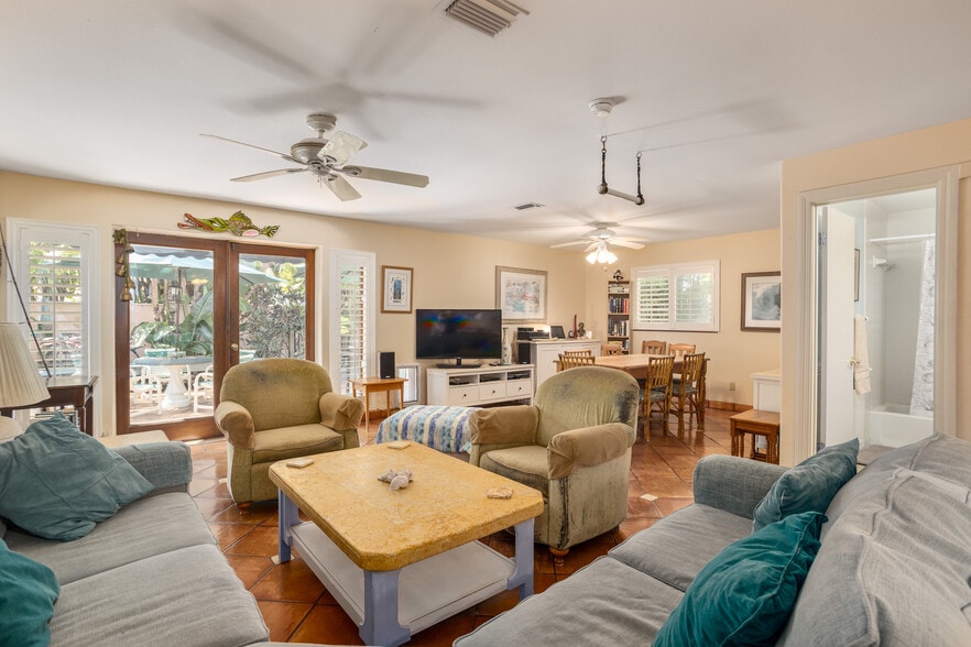 More Photos Of 312 Wavecrest Ave, Indialantic Multifamily For Sale