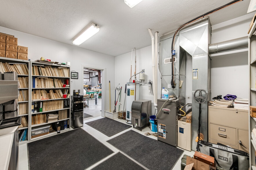 More Photos Of 226 S 1200 W, Tooele Warehouse For Sale