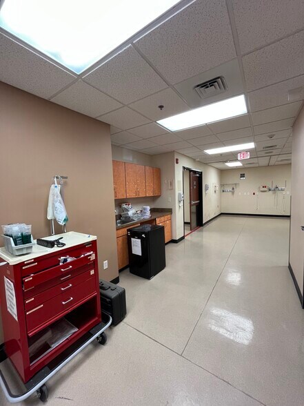 More Photos Of 2851 S Avenue B, Yuma Medical For Lease