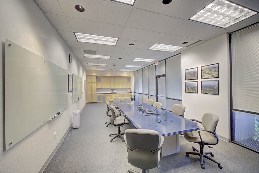 More Photos Of 1065 Marauder St, Chico Manufacturing For Sale