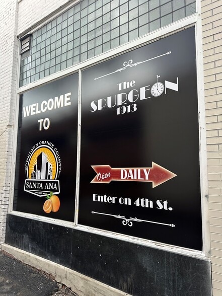 More Photos Of 202-208 W 4th St, Santa Ana Office For Lease