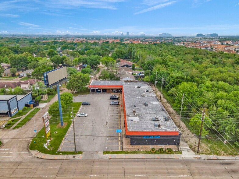 More Photos Of 13660-13670 Westheimer Rd, Houston Auto Repair For Sale