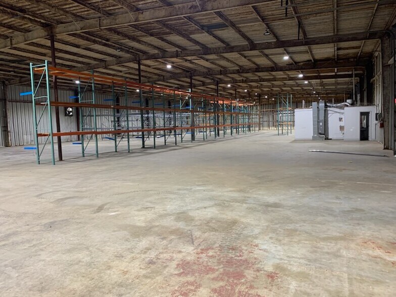 More Photos Of 9320 Madison Blvd, Madison Warehouse For Lease