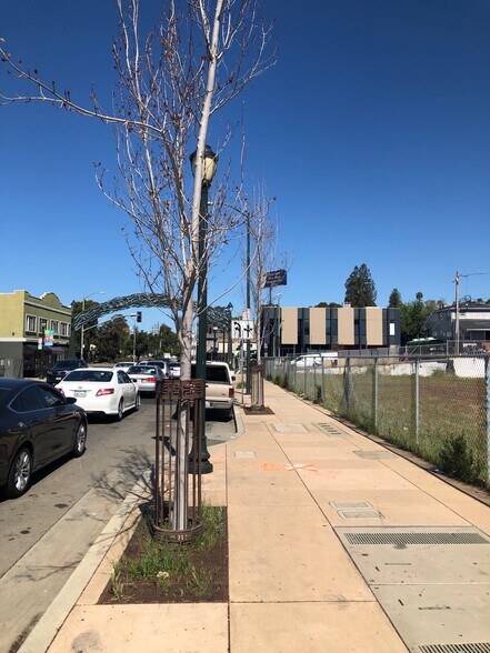 More Photos Of 7300 MacArthur Blvd, Oakland Land For Sale