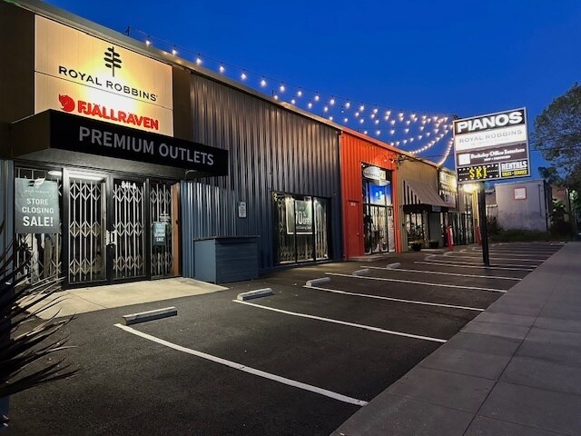 Primary Photo Of 841-843 Gilman St, Berkeley Storefront For Lease