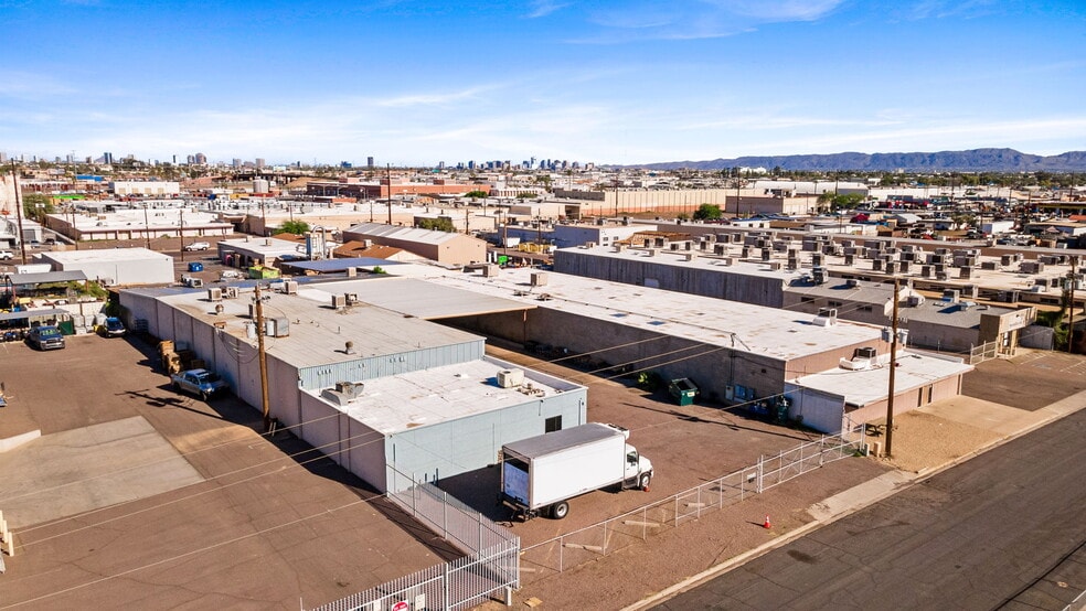 More Photos Of 4239 N 40th Ave, Phoenix Warehouse For Lease