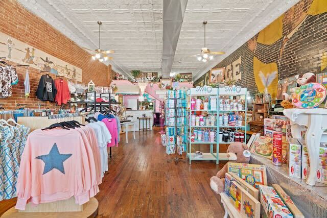 More Photos Of 113 W Main St, Watonga Storefront For Sale