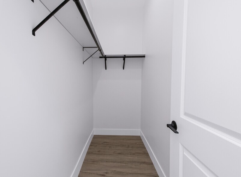More Photos Of 1823 P St, Sacramento Apartments For Sale