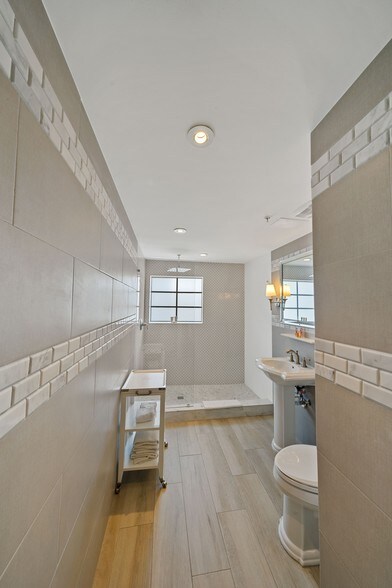 More Photos Of , Miami Beach Hospitality For Sale