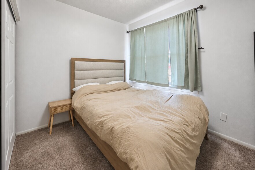 More Photos Of 105 1st St W, Milaca Multifamily For Sale