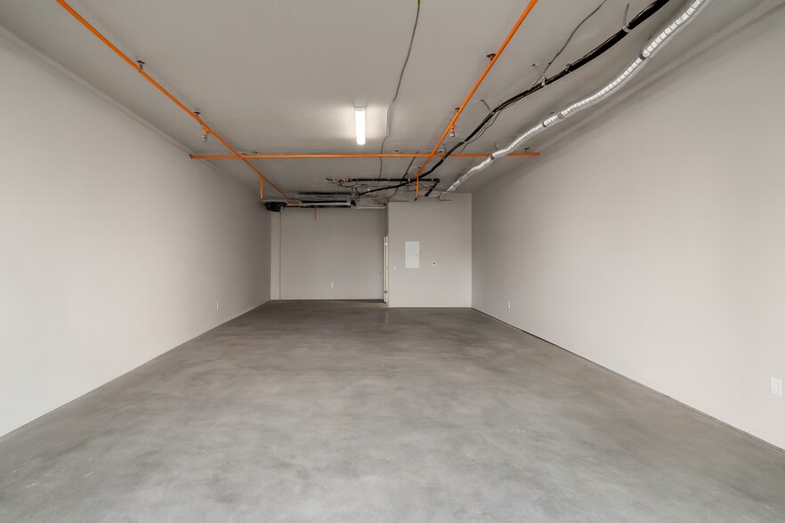 More Photos Of 1761-1763 16th St, Oakland Apartments For Sale