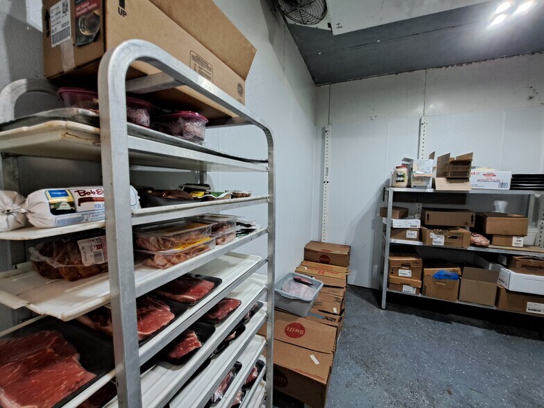 More Photos Of 28 Maple Ave, Bloomfield Convenience Store For Sale