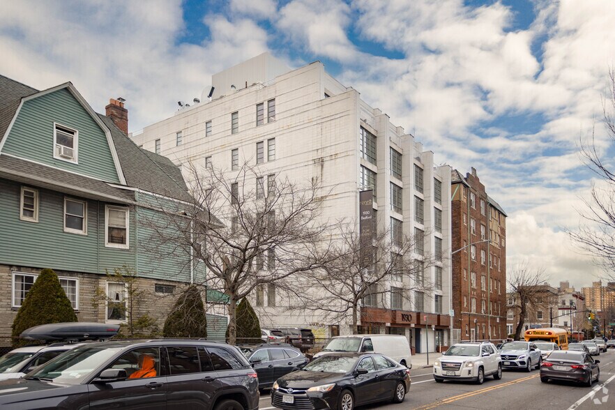 More Photos Of 1930 Bedford Ave, Brooklyn Apartments For Lease