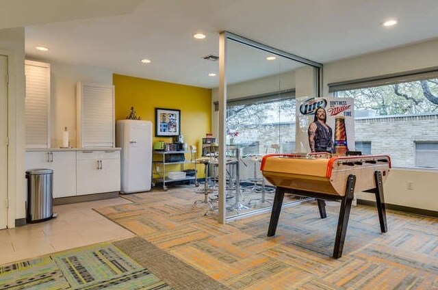 More Photos Of 8647 Wurzbach Rd, San Antonio Medical For Sale