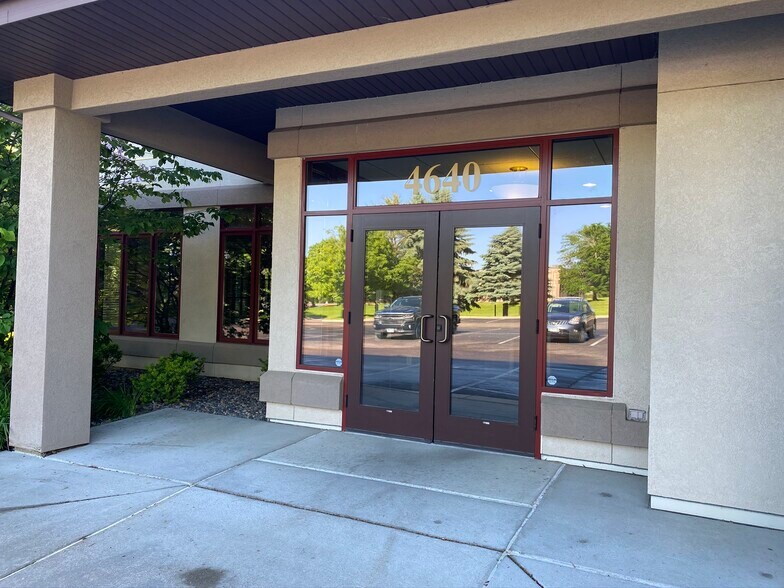 More Photos Of 4640 Nicols Rd, Eagan Medical For Sale