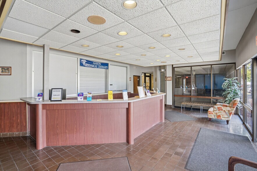 More Photos Of 5341 Grand Blvd, New Port Richey Medical For Lease