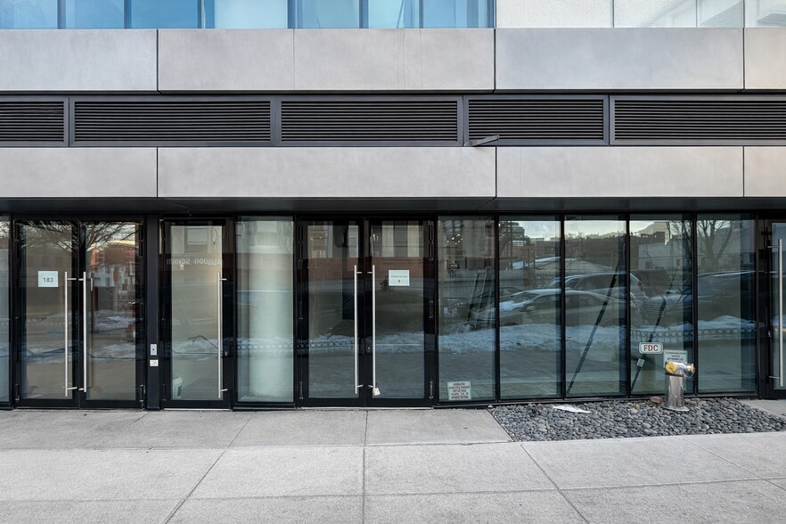 More Photos Of 651 4th Ave, Brooklyn Apartments For Lease