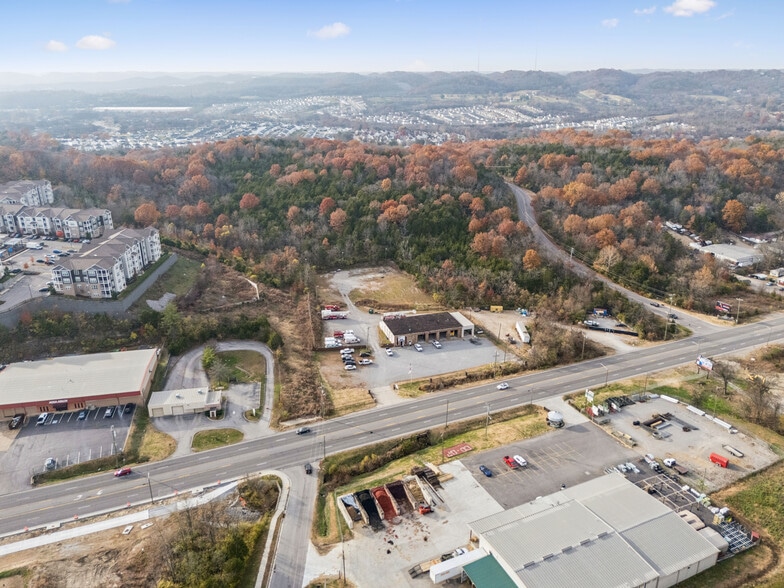 More Photos Of 3502 Dickerson Pike, Nashville Flex For Sale