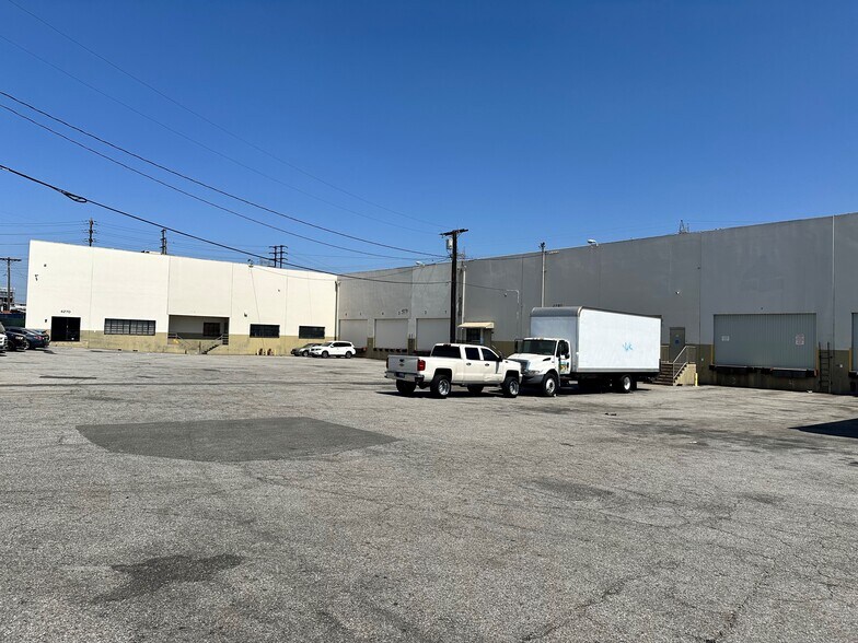 More Photos Of 4270-4310 S Maywood Ave, Vernon Warehouse For Lease